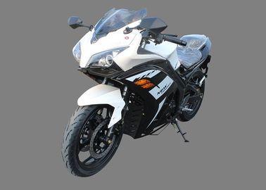 Chiny Paliwa gazowe Fajne motocykle crossowe CGB 150cc Silnik chłodzony powietrzem Białe plastikowe nadwozie dostawca